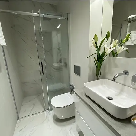 Apartament Targi Poznan Parking Gratis Exterior photo