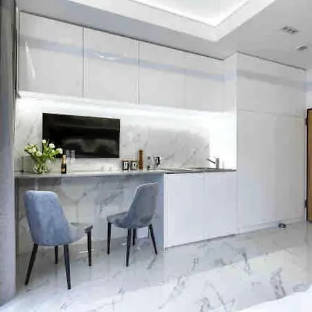 Apartament Targi Poznan Parking Gratis Exterior photo